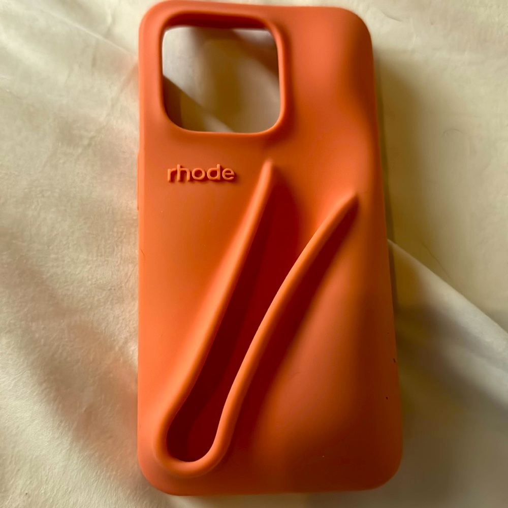 Peach Rhode phone case for iPhone 15 Pro